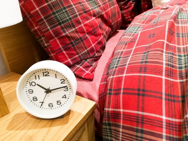 理想の睡眠時間は7～8時間って本当？